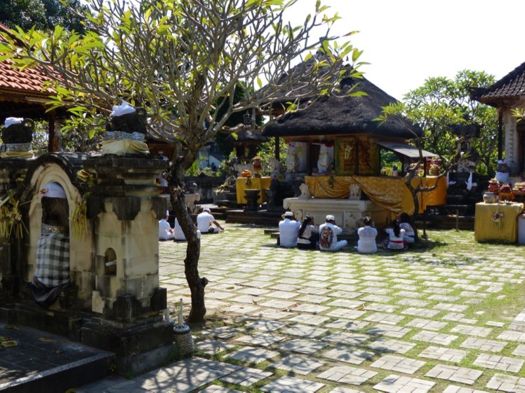 lmtBEDvTQ0mEZgs%%H4AuQ_thumb_4737