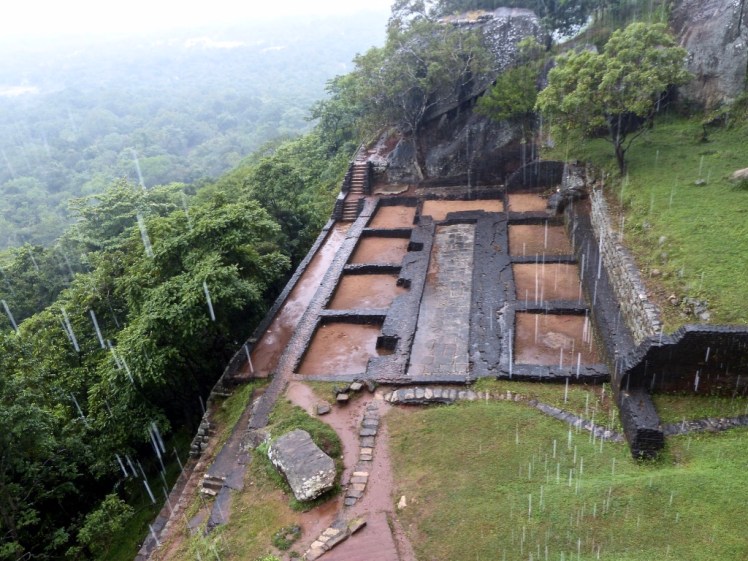 1Afsr655RmiaW60h1%CJpA_thumb_534e