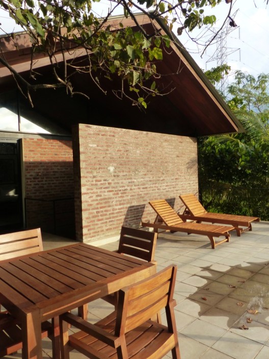 WBDP3tqdToS08keJ70JmCQ_thumb_5327