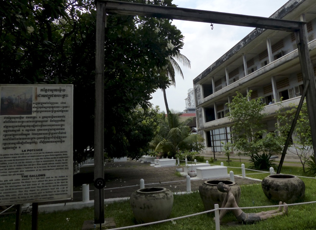 iDisUkyKSaqHhr2c6SmStQ_thumb_57b1